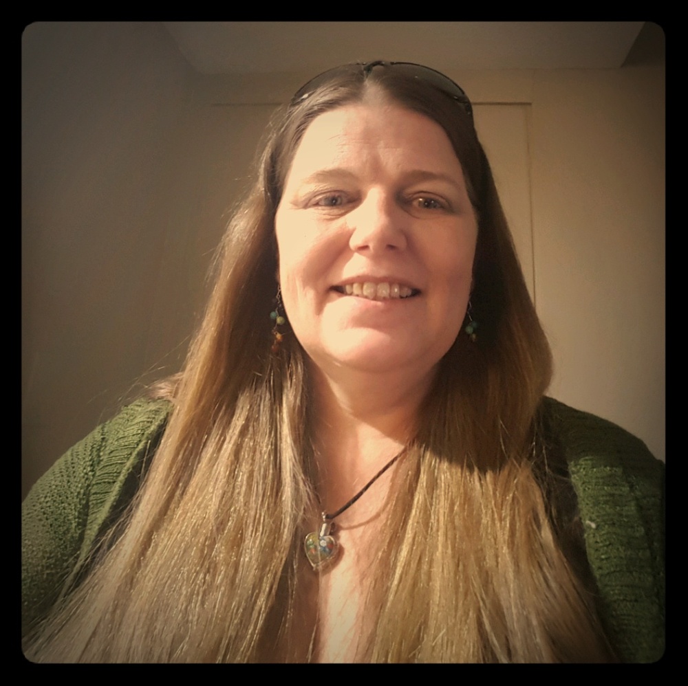 Meet your Posher, Carol